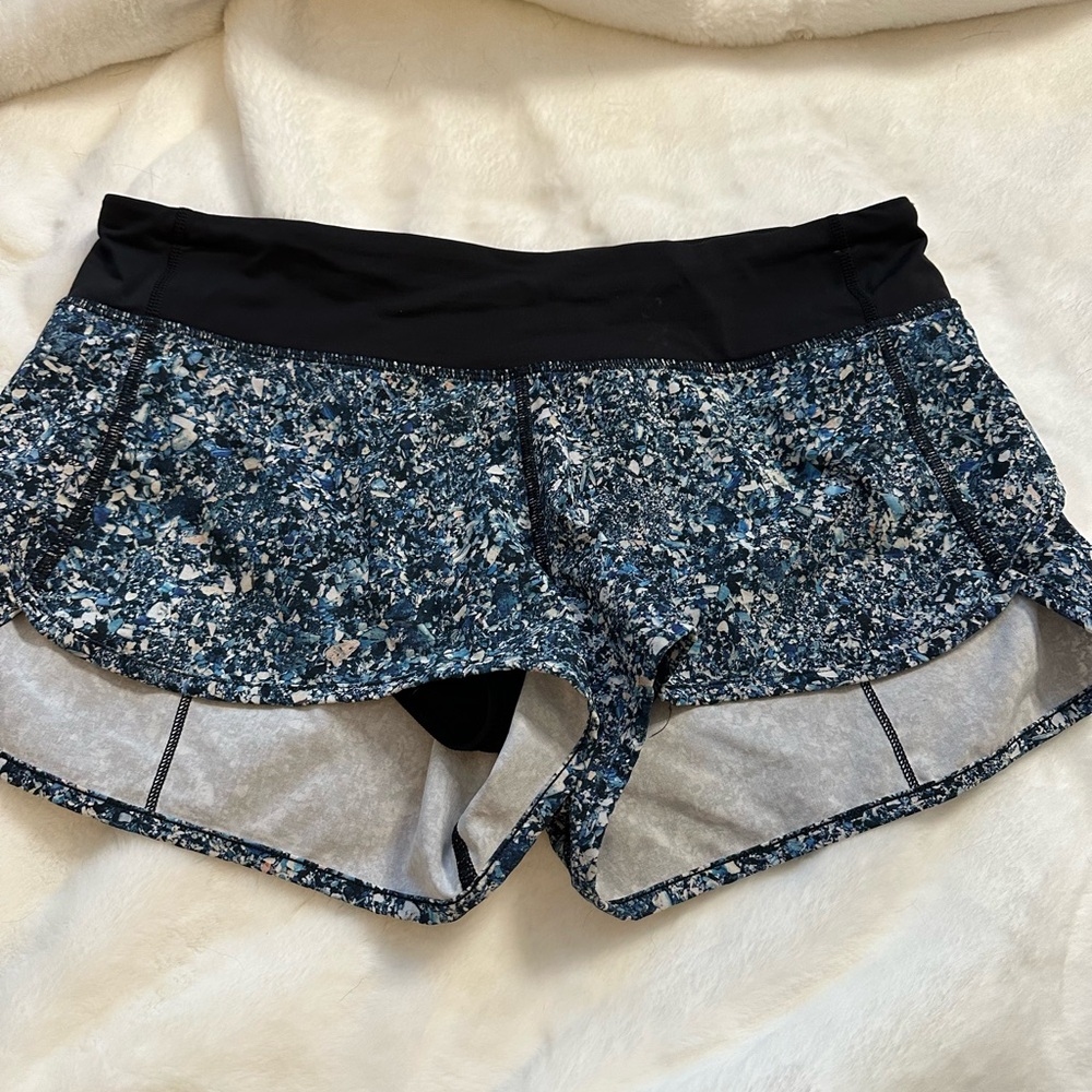 Lululemon size 8 speed up shorts